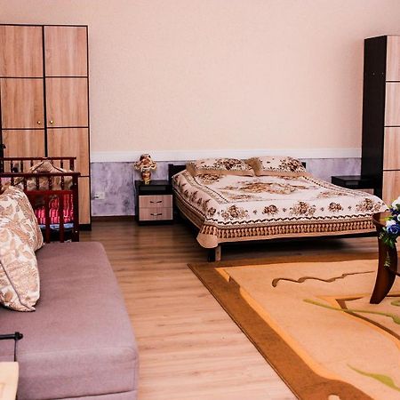 تاراز Hotel "Aishadeluxe" المظهر الخارجي الصورة