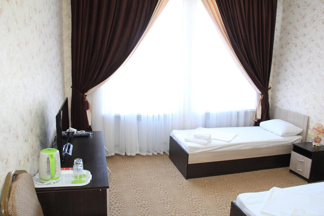 تاراز Hotel "Aishadeluxe" المظهر الخارجي الصورة