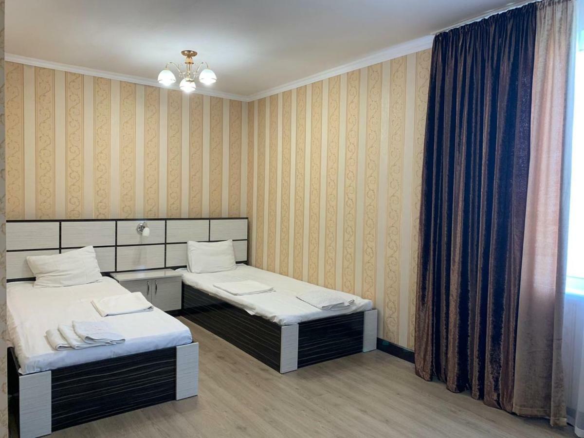 تاراز Hotel "Aishadeluxe" المظهر الخارجي الصورة